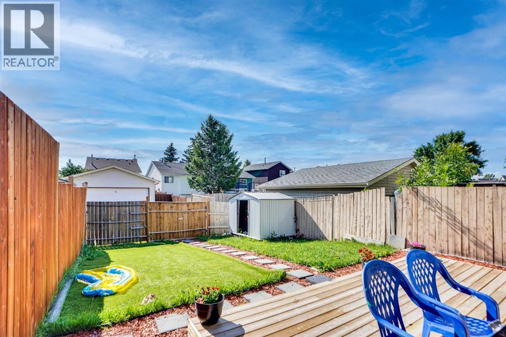 Single Family House for Sale in  Falton Drive NE Falconridge Calgary 