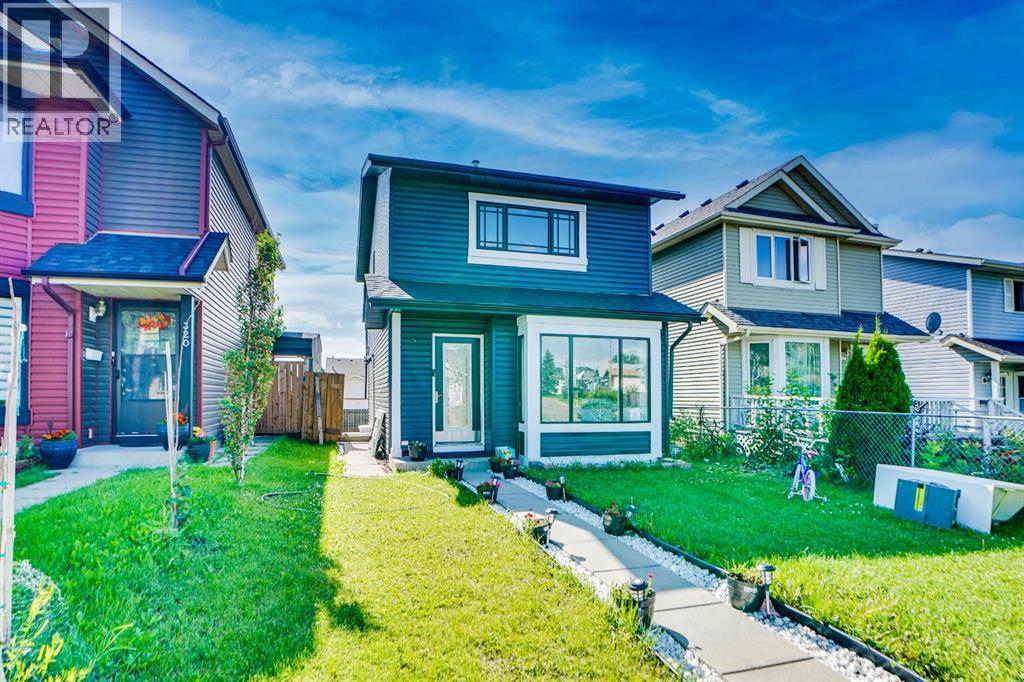 Single Family House for Sale in  Falton Drive NE Falconridge Calgary 