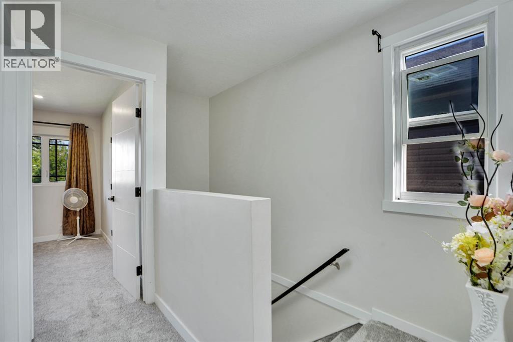 Single Family House for Sale in  Falton Drive NE Falconridge Calgary 