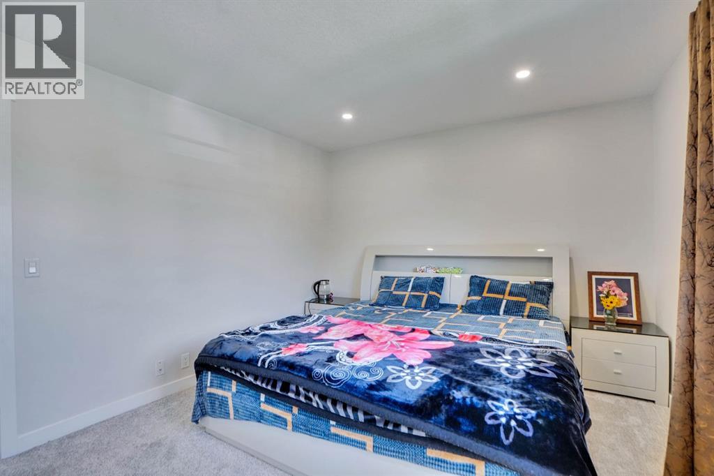Single Family House for Sale in  Falton Drive NE Falconridge Calgary 