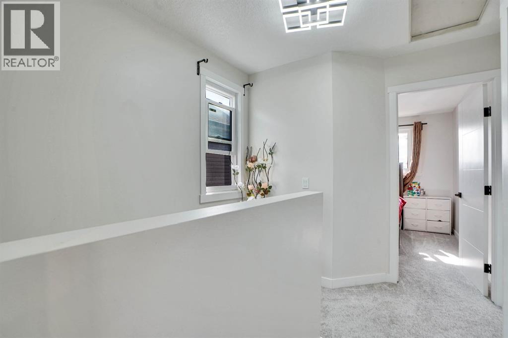 Single Family House for Sale in  Falton Drive NE Falconridge Calgary 