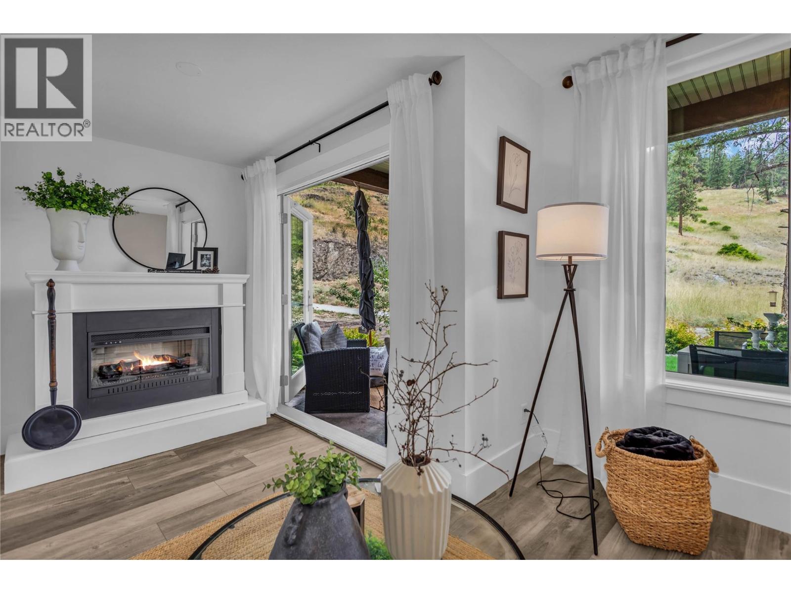  163-4000 Trails Place, Peachland