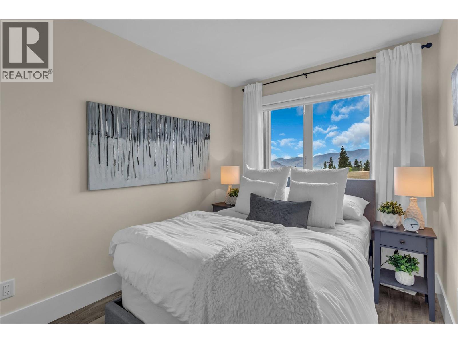  163-4000 Trails Place, Peachland