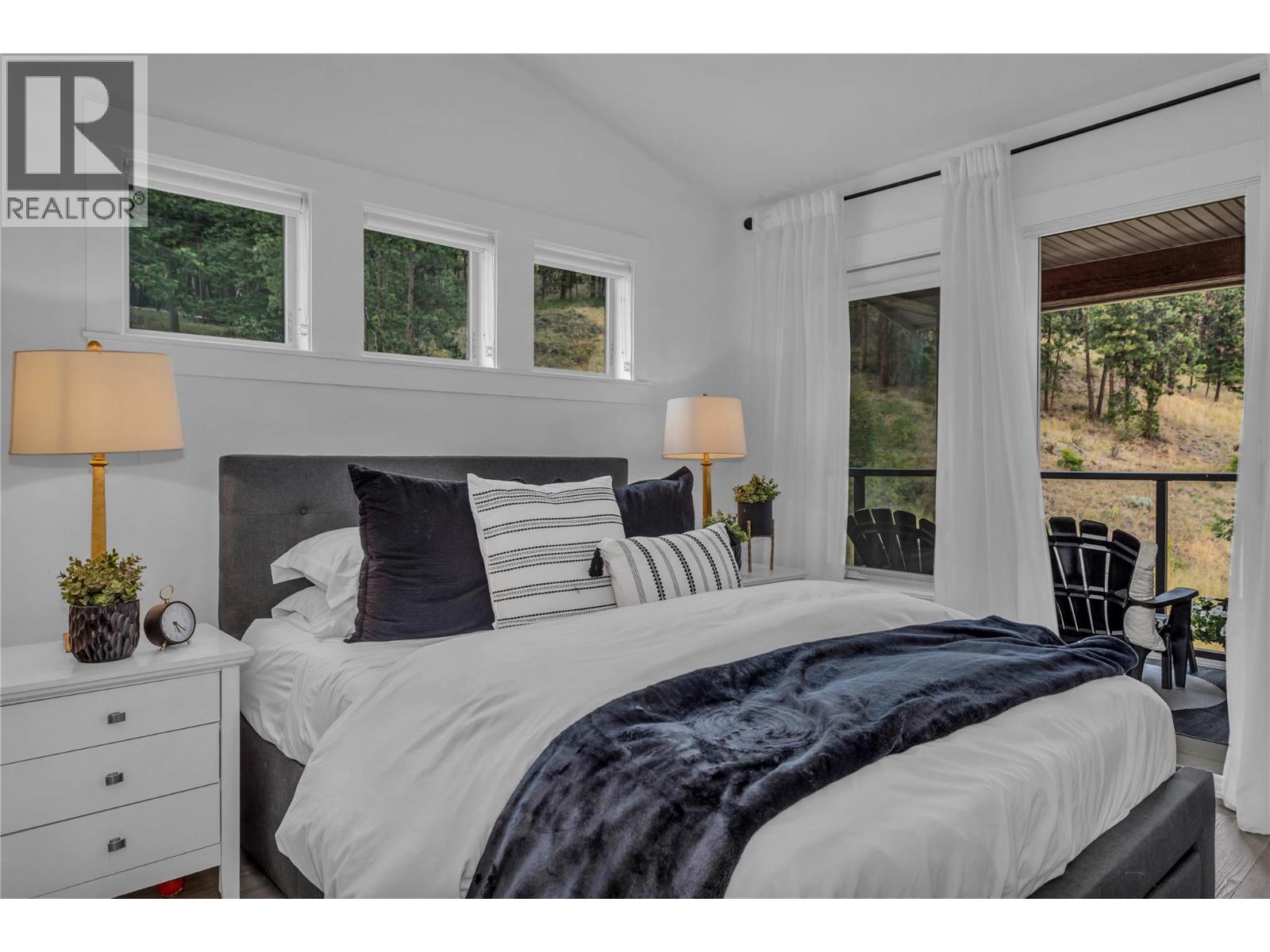  163-4000 Trails Place, Peachland