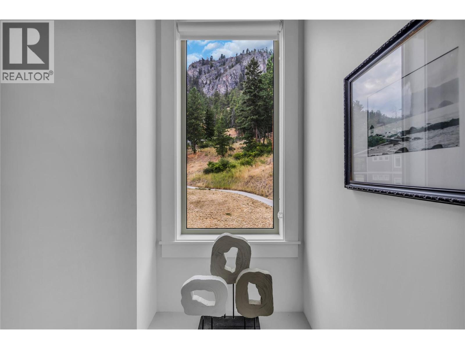  163-4000 Trails Place, Peachland