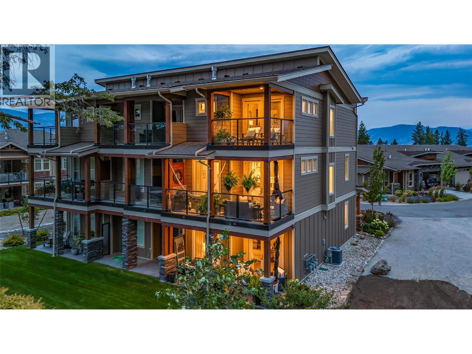  163-4000 Trails Place, Peachland