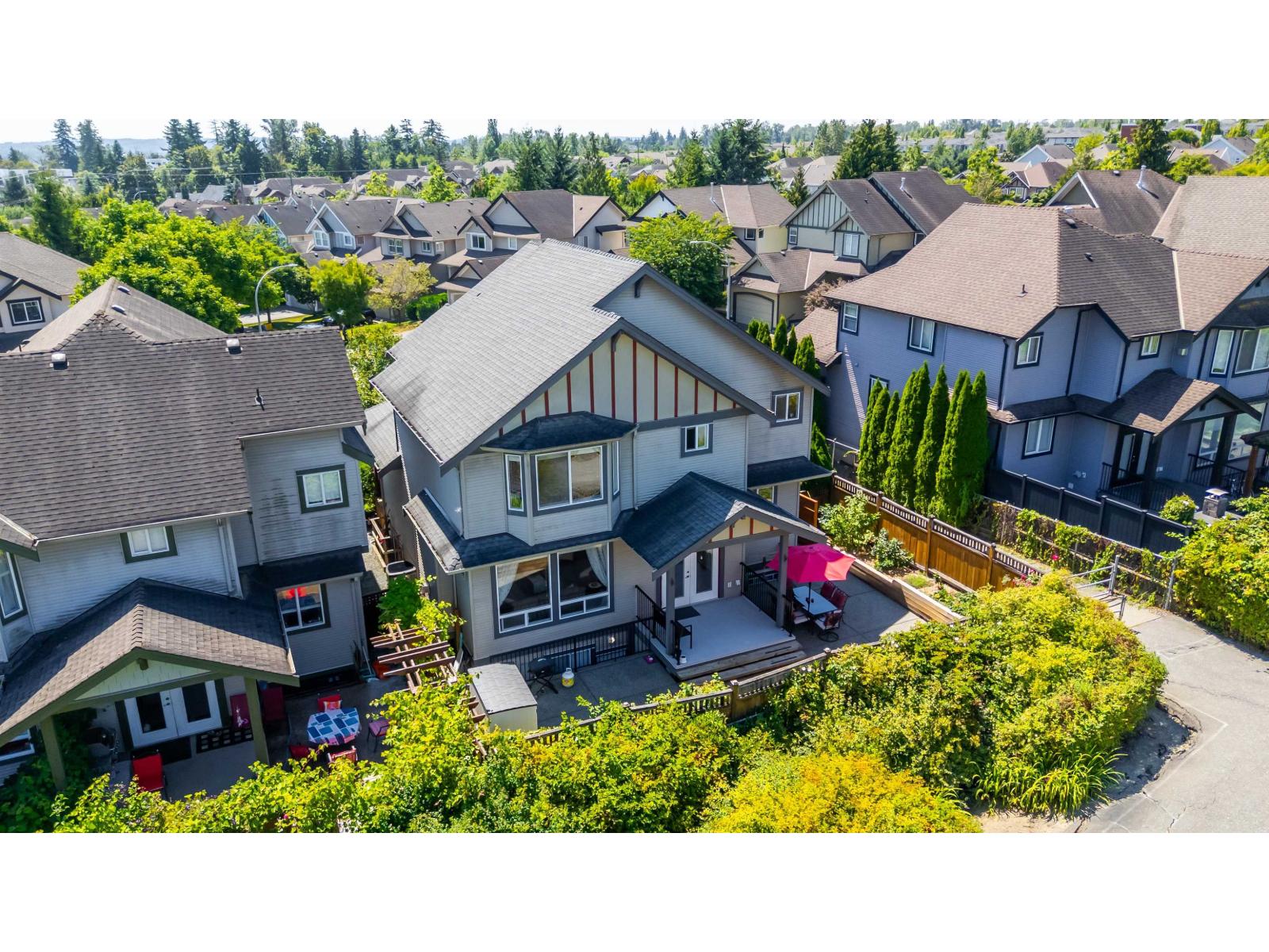 Photo 39 of 19629 68 A Avenue, Langley BC