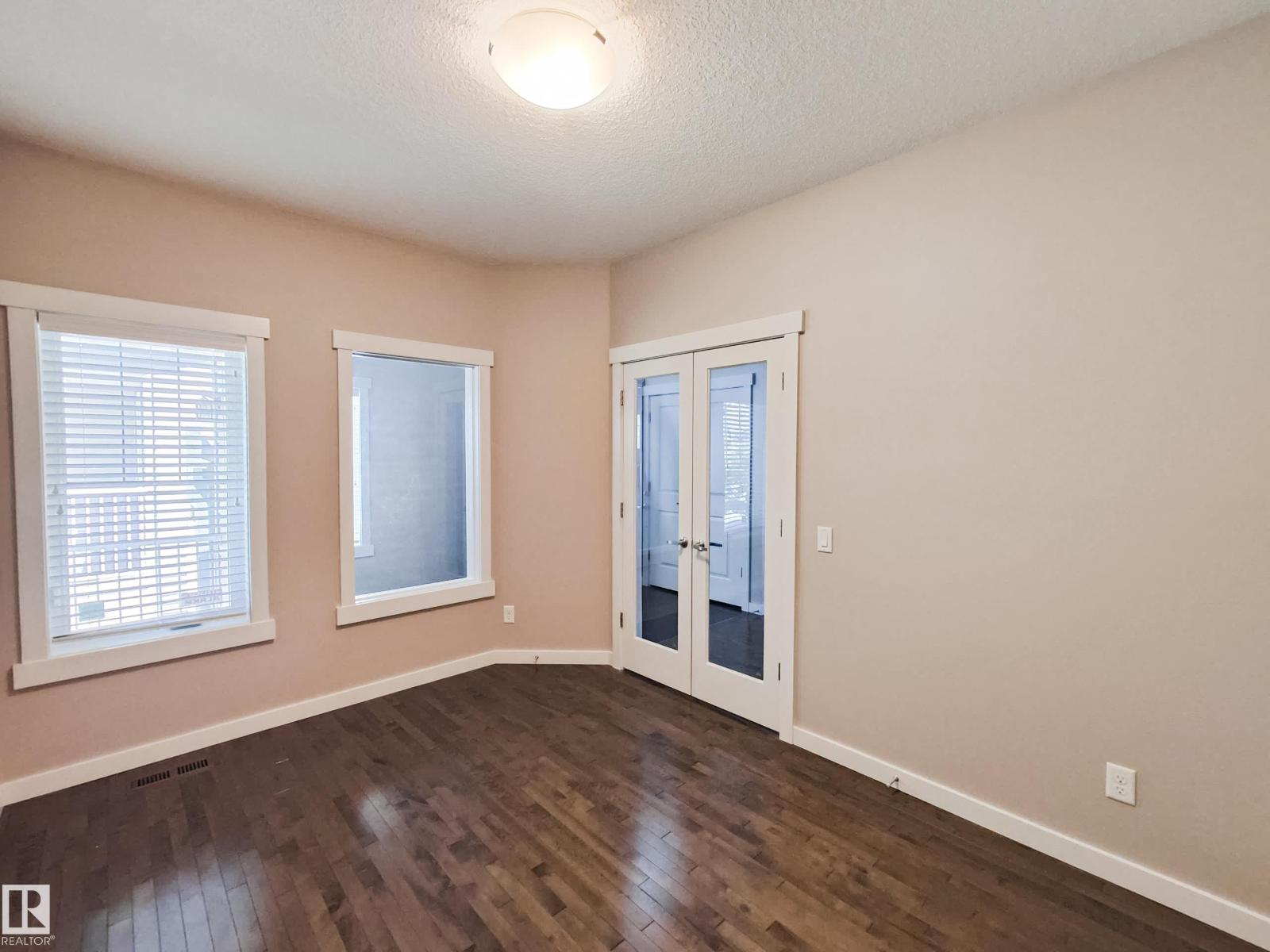 Photo 48 of 8008 18 Av Sw, Edmonton AB