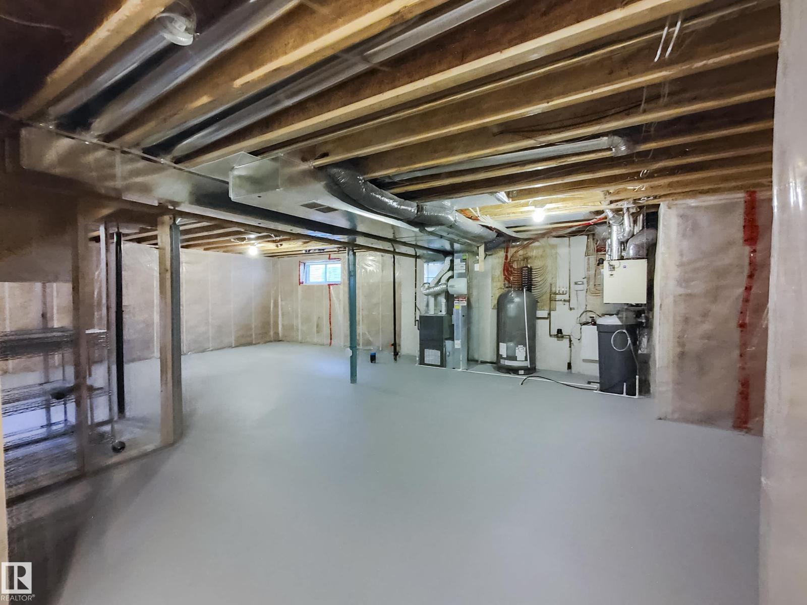 Photo 31 of 8008 18 Av Sw, Edmonton AB