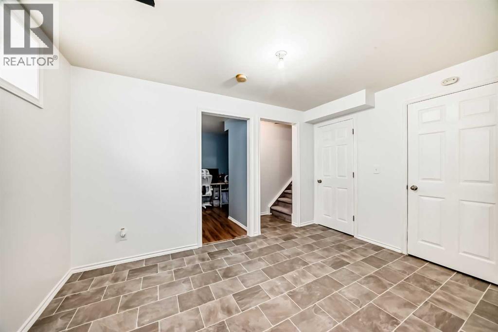 Single Family House for Sale in  Bridleglen Road SW Bridlewood Calgary 