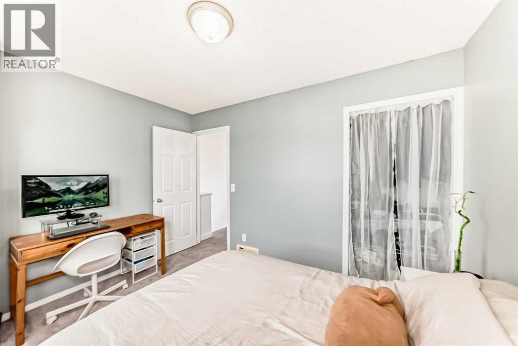 Single Family House for Sale in  Bridleglen Road SW Bridlewood Calgary 
