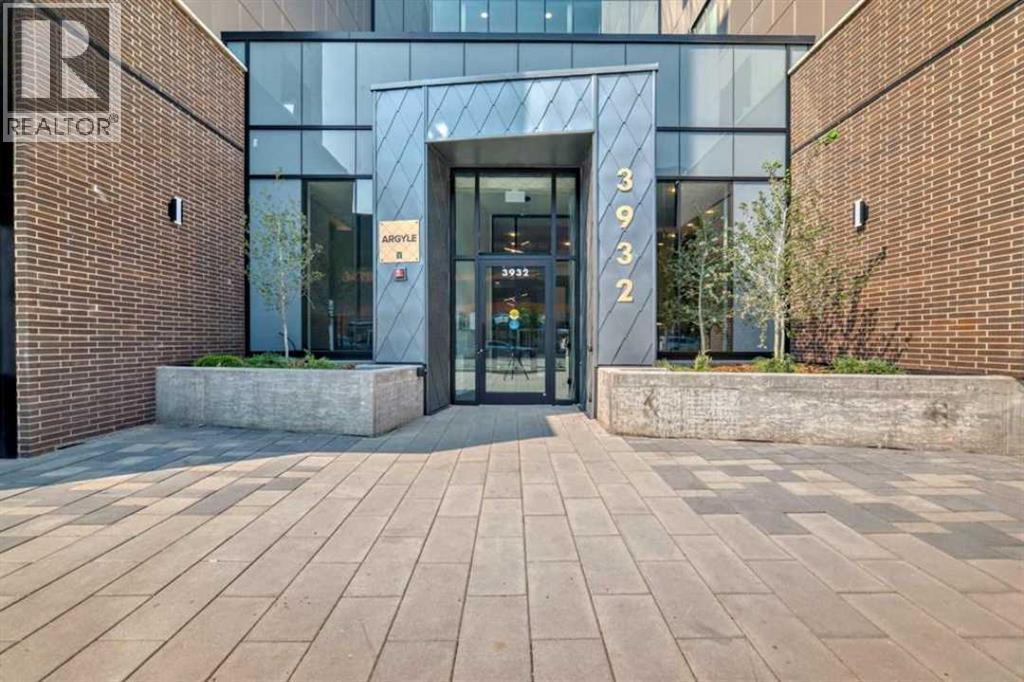 Photo 2 of 627 3932 University Avenue Nw, Calgary AB