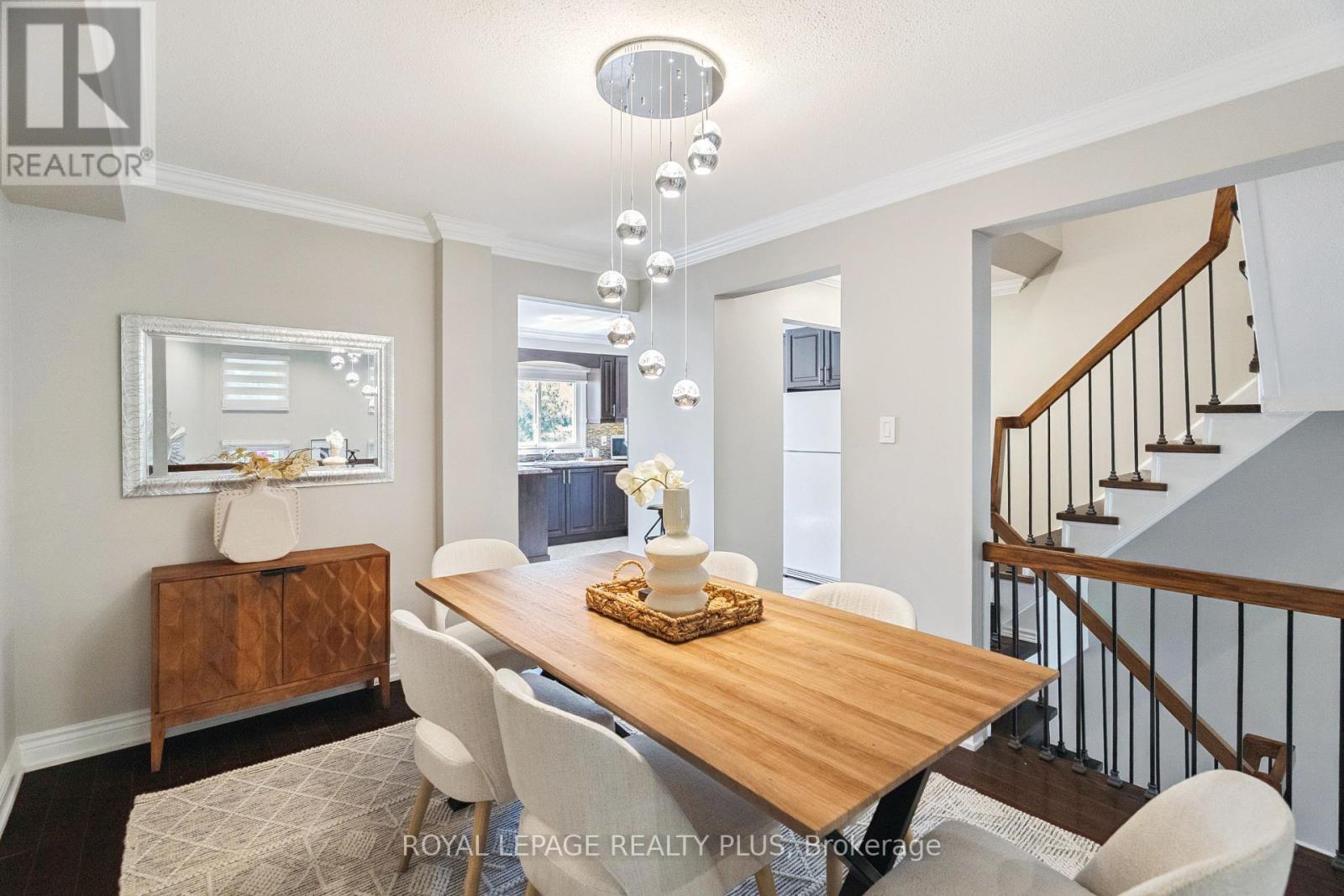 Photo 10 of 76 1755 Rathburn Road E, Mississauga ON