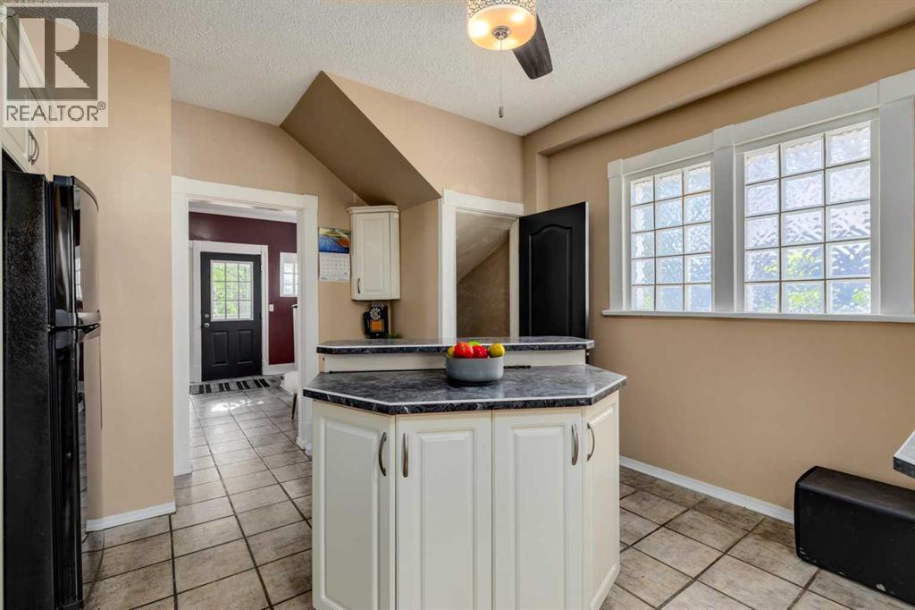 Single Family House for Sale in   Street SW Mission Calgary 