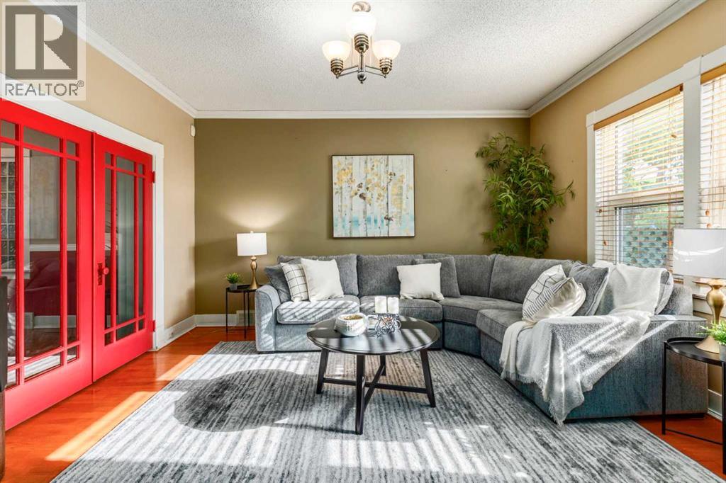 Single Family House for Sale in   Street SW Mission Calgary 