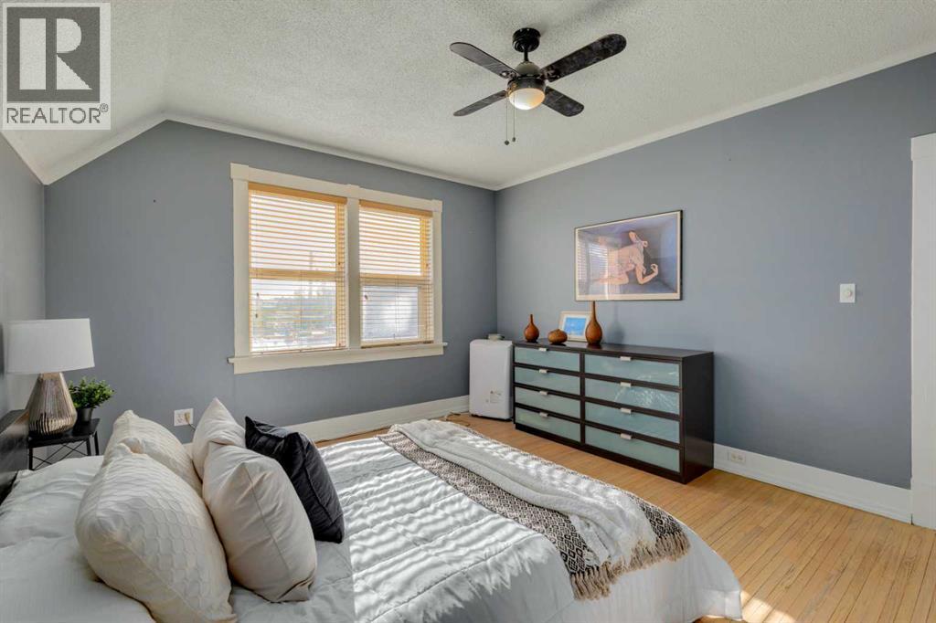 Single Family House for Sale in   Street SW Mission Calgary 