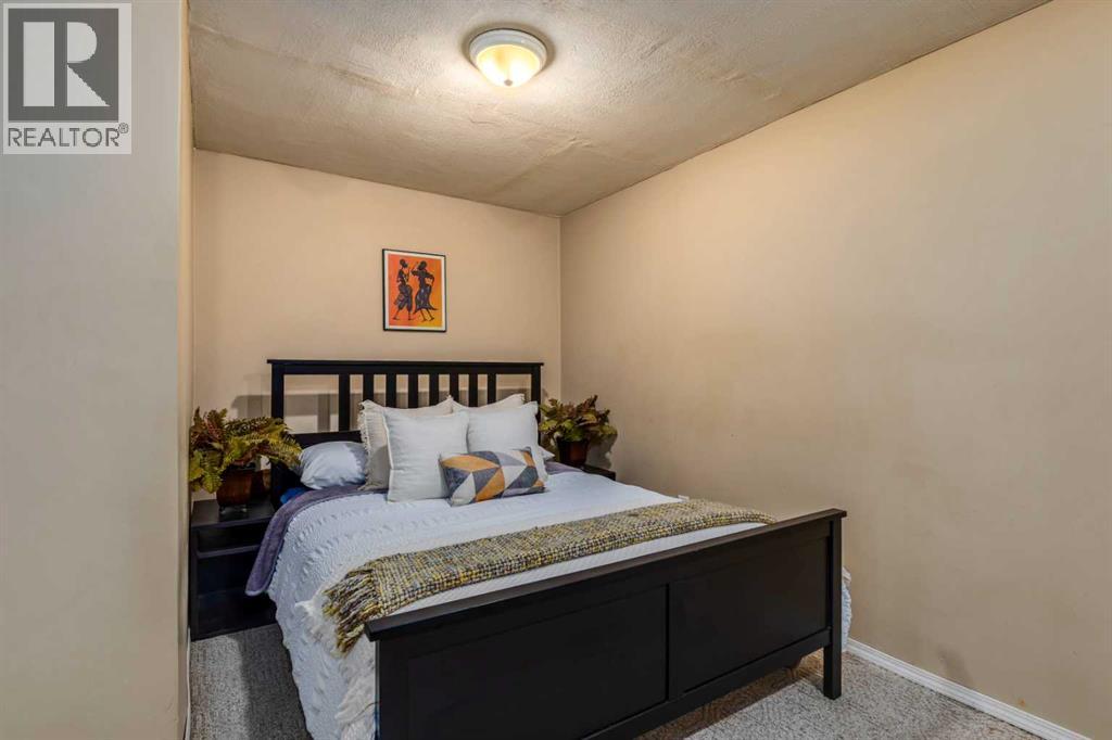 Single Family House for Sale in   Street SW Mission Calgary 