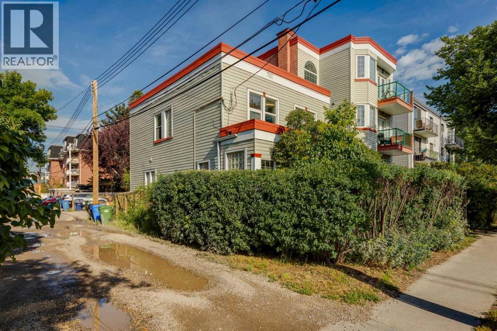 Single Family House for Sale in   Street SW Mission Calgary 