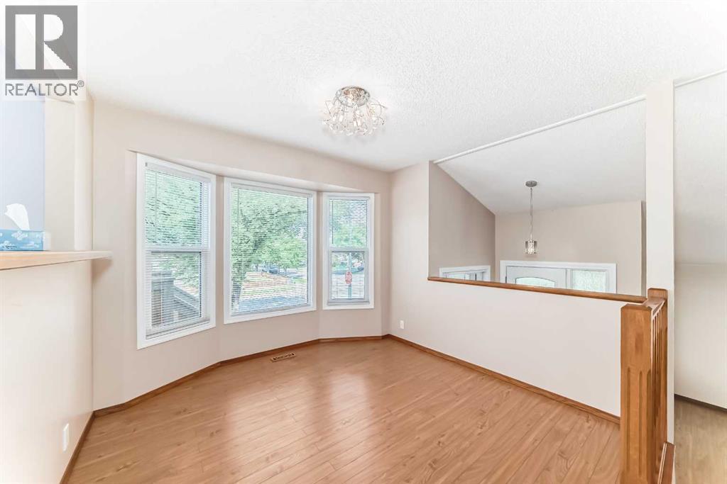 Single Family House 3 Level for Sale in   Avenue NE Whitehorn Calgary 