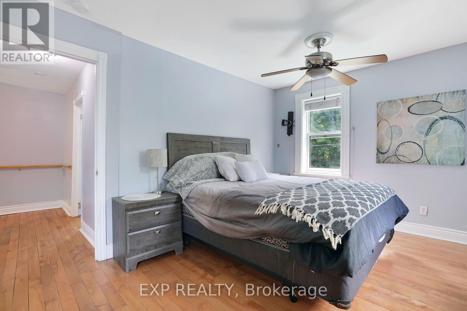 Photo 9 of 55 Division Street N, Mcnab Braeside ON