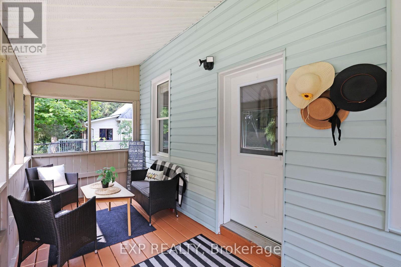 Photo 4 of 55 Division Street N, Mcnab Braeside ON