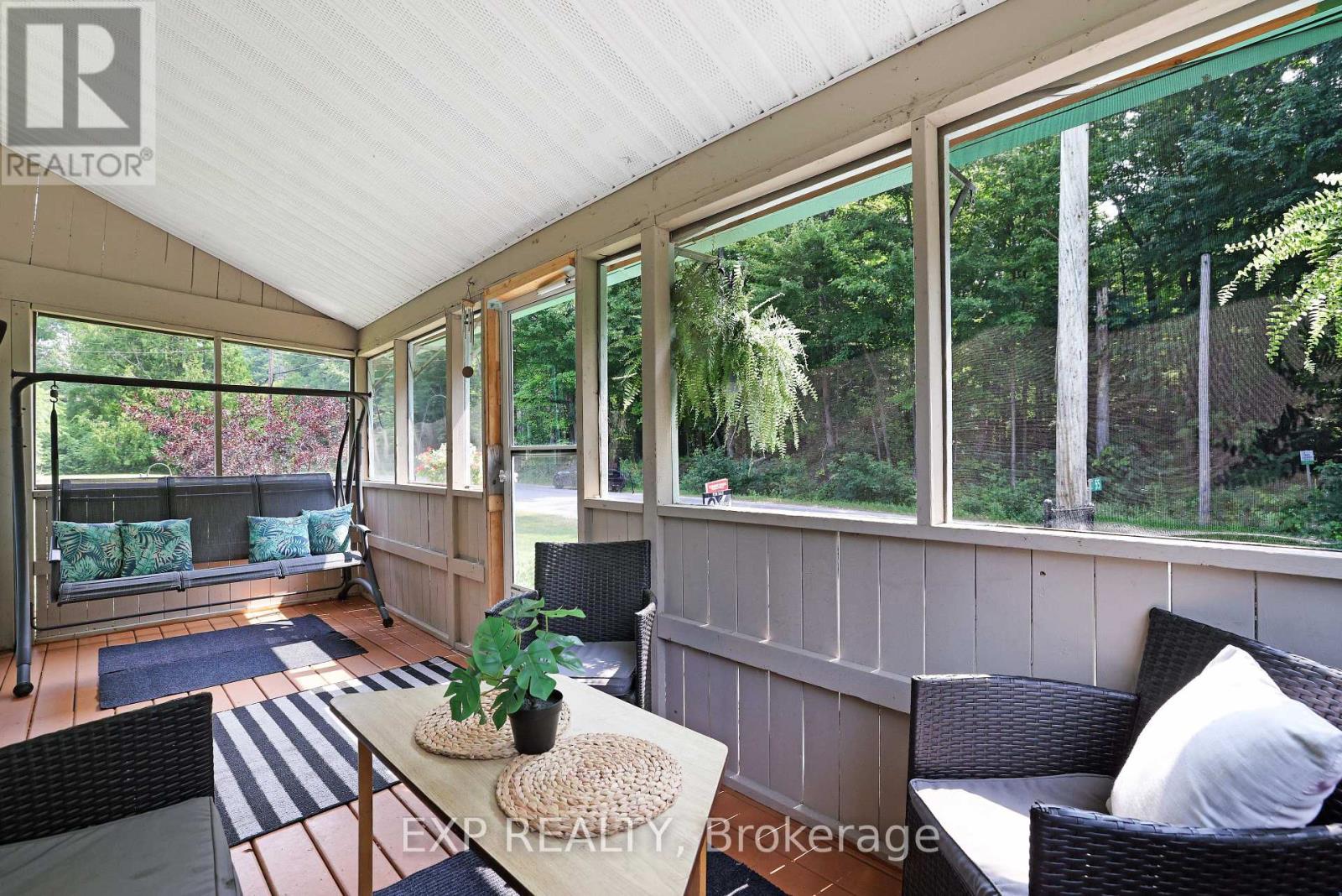 Photo 18 of 55 Division Street N, Mcnab Braeside ON