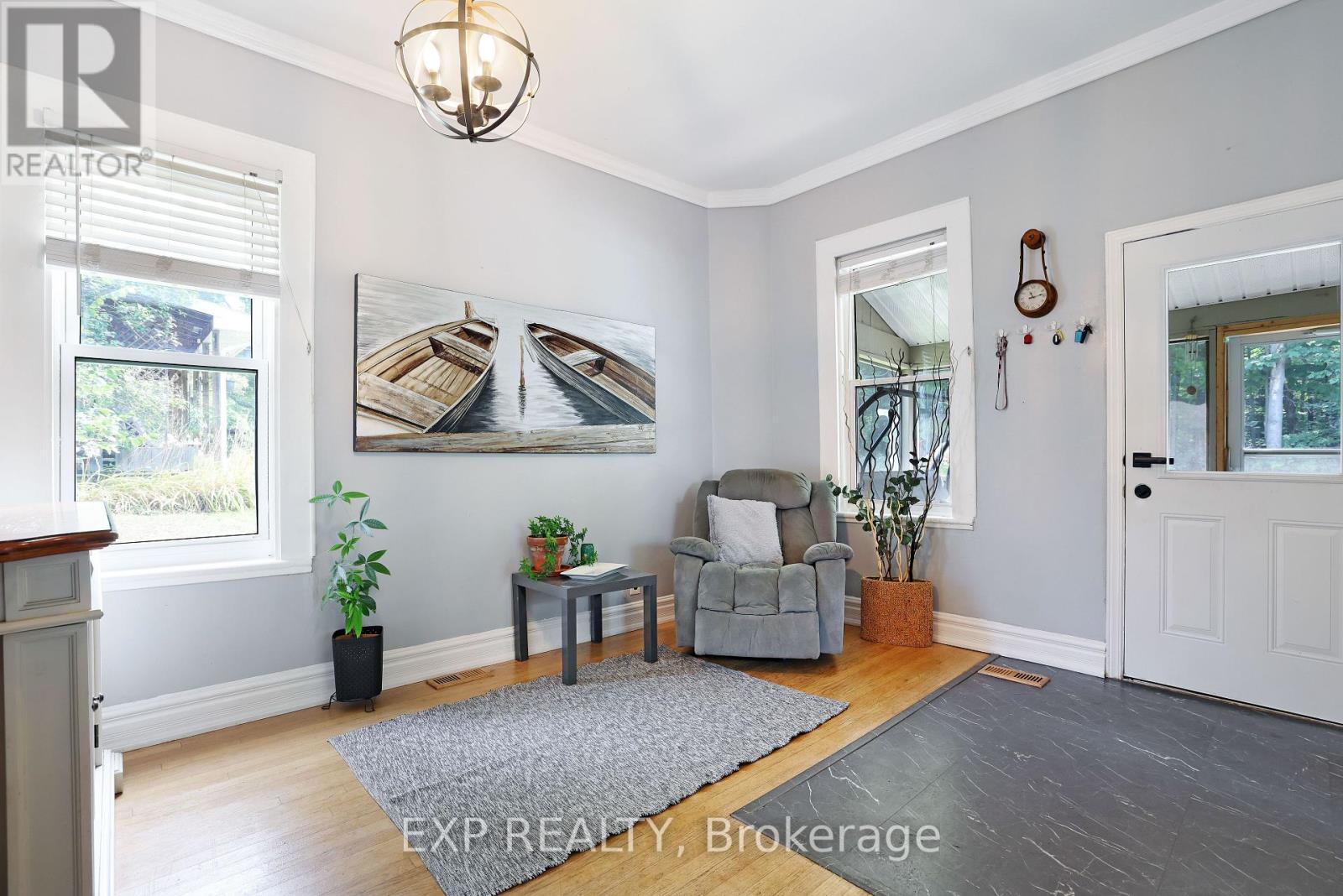 Photo 5 of 55 Division Street N, Mcnab Braeside ON