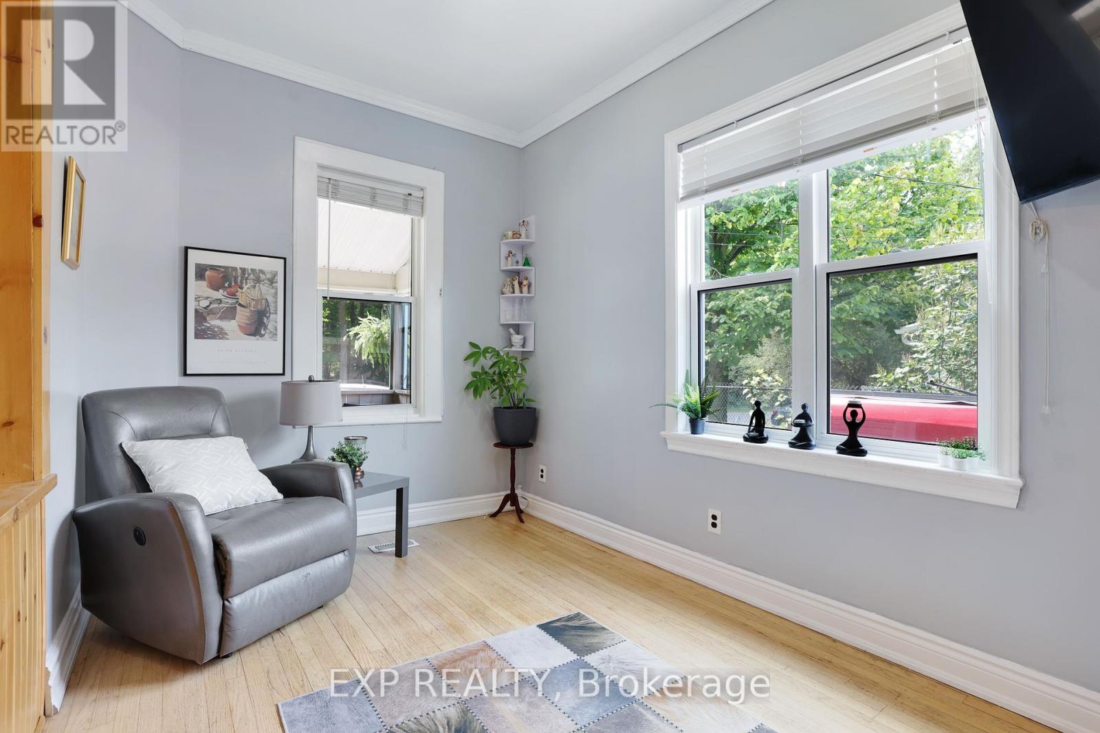 Photo 22 of 55 Division Street N, Mcnab Braeside ON