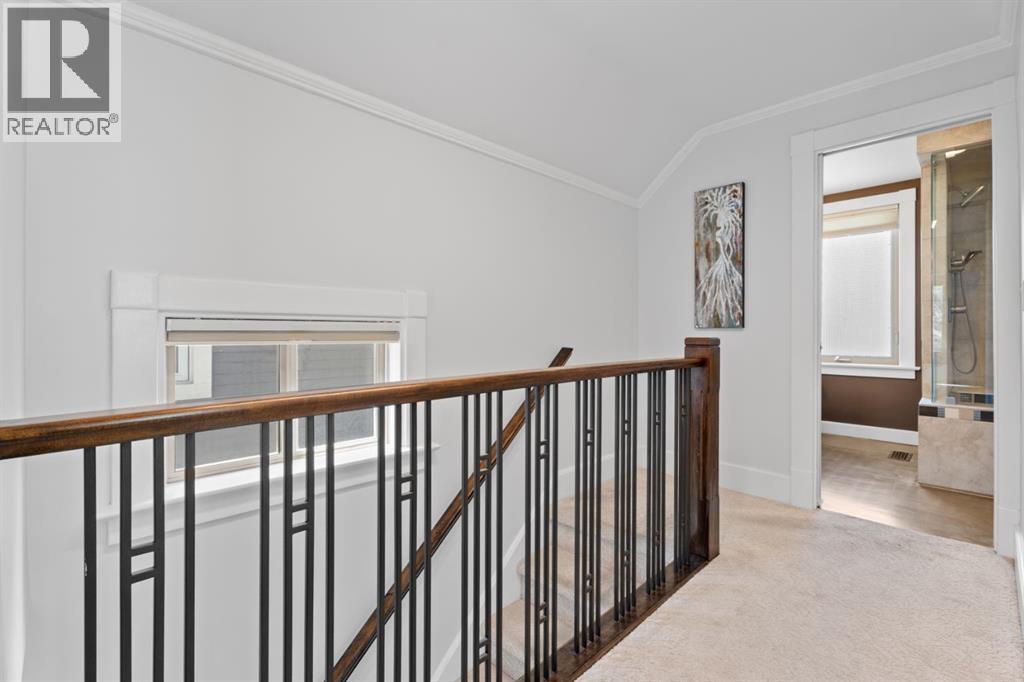 Single Family House for Sale in   Avenue NW Sunnyside Calgary 