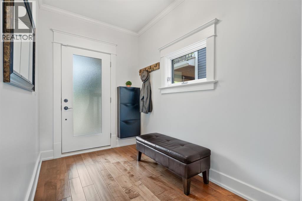 Single Family House for Sale in   Avenue NW Sunnyside Calgary 