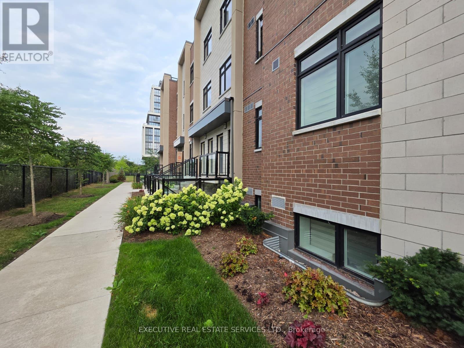 Photo 11 of 159 1095 Douglas Mccurdy Comm Drive, Mississauga ON