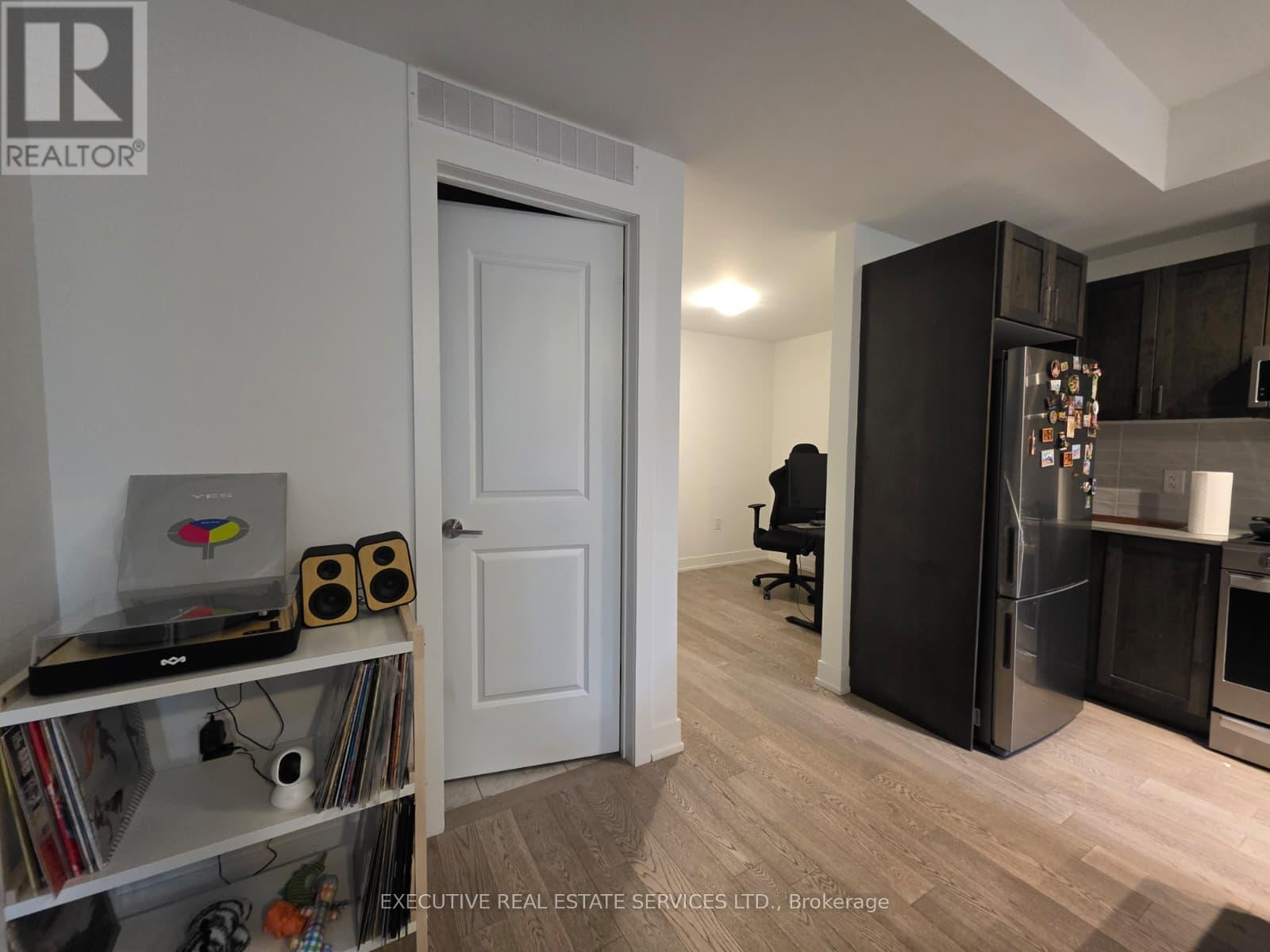 Photo 17 of 159 1095 Douglas Mccurdy Comm Drive, Mississauga ON