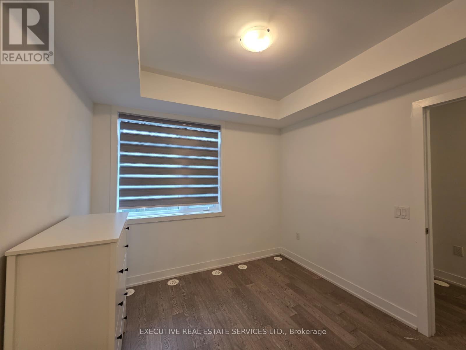 Photo 4 of 159 1095 Douglas Mccurdy Comm Drive, Mississauga ON