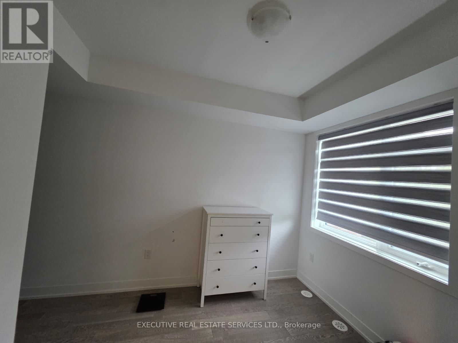 Photo 6 of 159 1095 Douglas Mccurdy Comm Drive, Mississauga ON