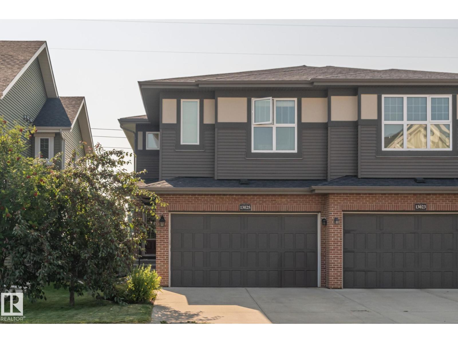 Photo 3 of 13025 205 St Nw, Edmonton AB