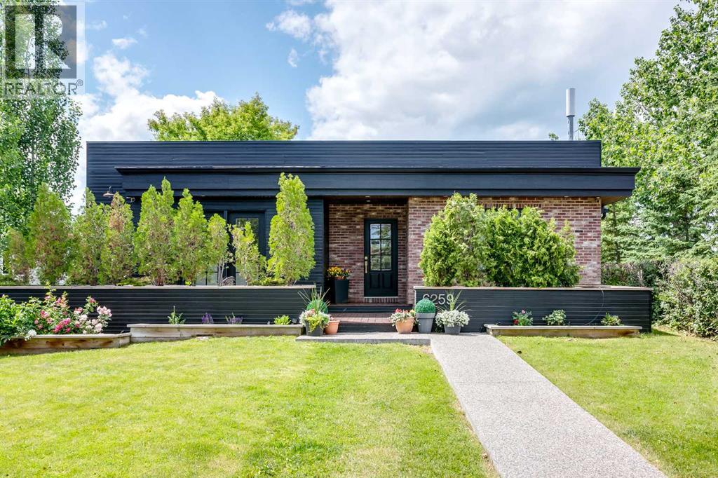 6259 72 Street NW, Calgary, Alberta