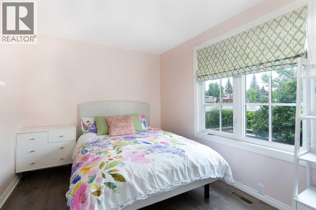 Single Family House Bungalow for Sale in   Street NW Silver Springs Calgary 