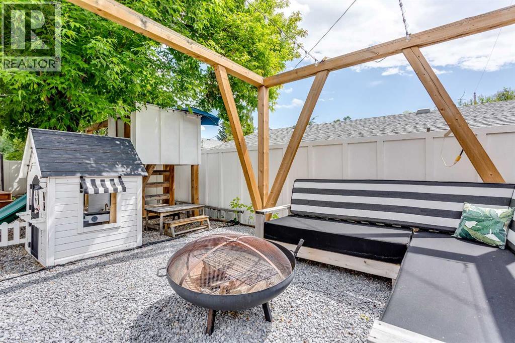 Single Family House Bungalow for Sale in   Street NW Silver Springs Calgary 