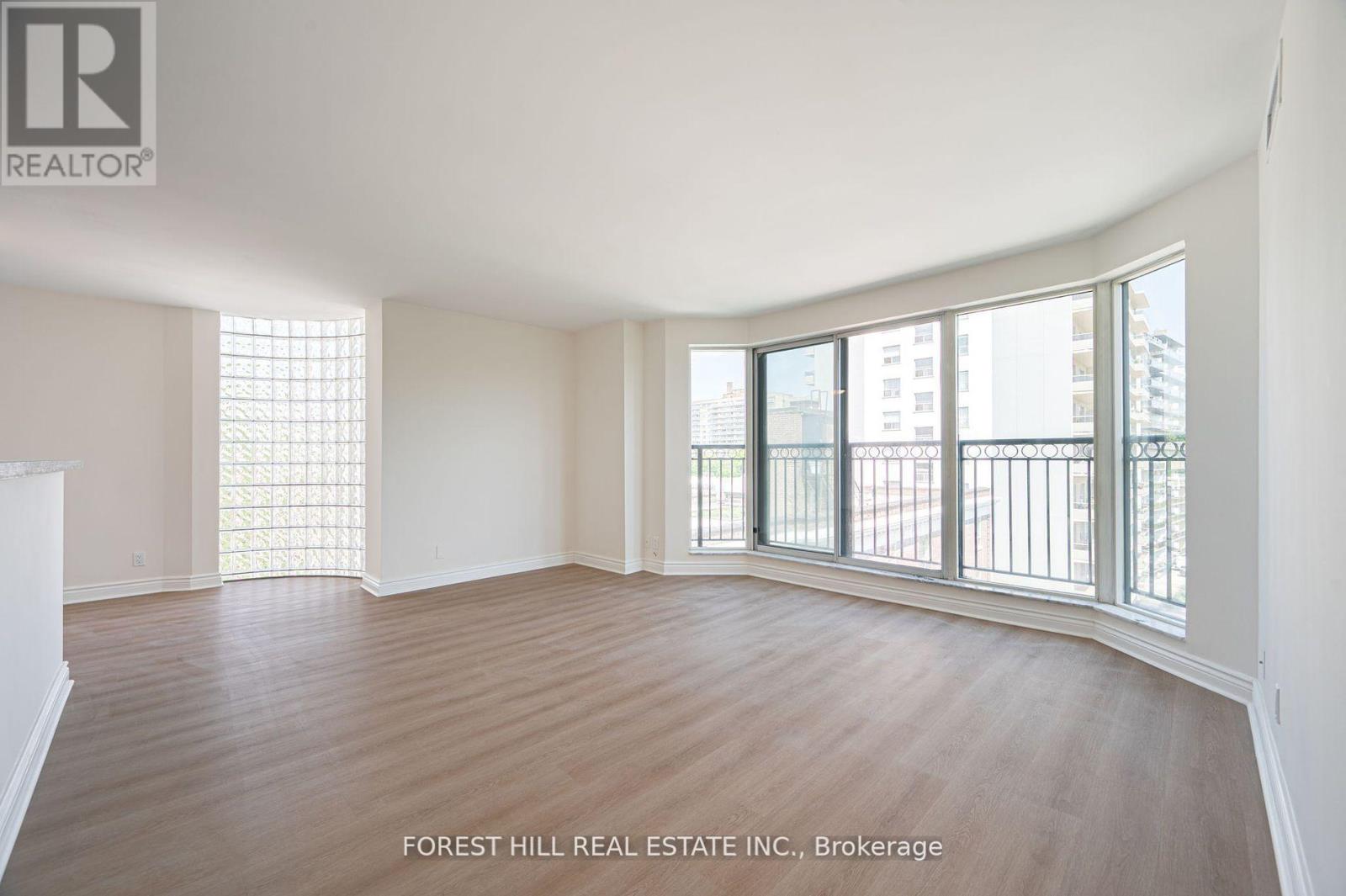 Photo 18 of 804 97 Lawton Boulevard, Toronto ON