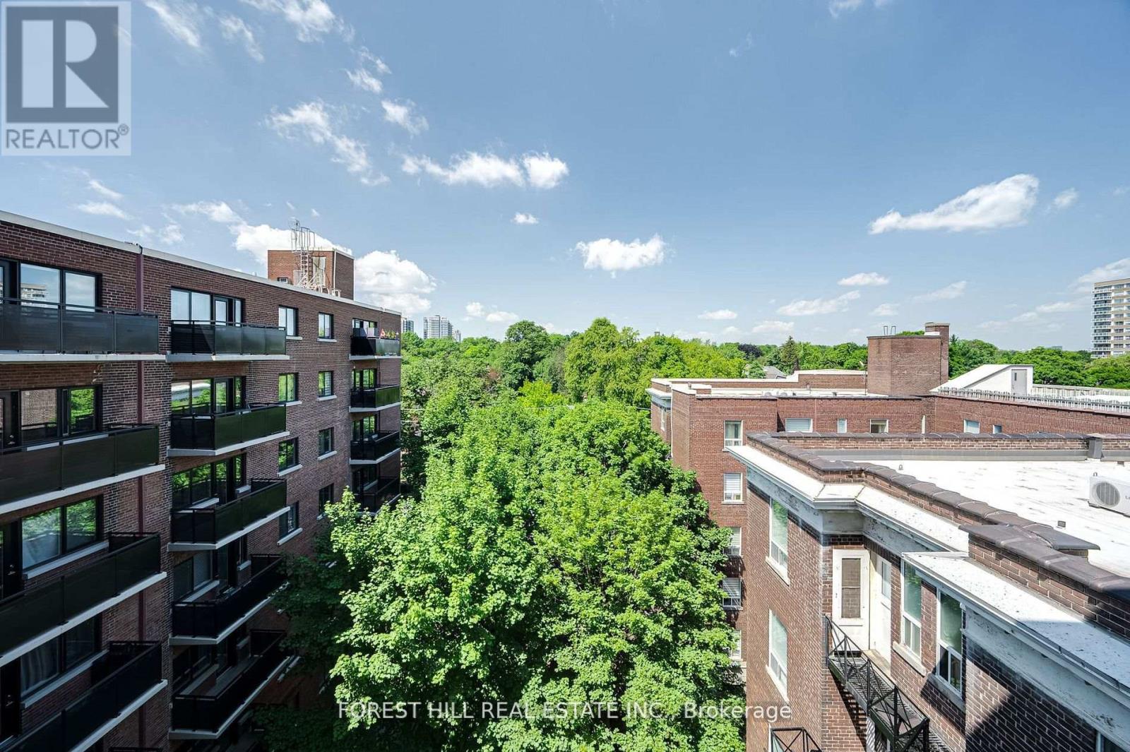 Photo 34 of 804 97 Lawton Boulevard, Toronto ON