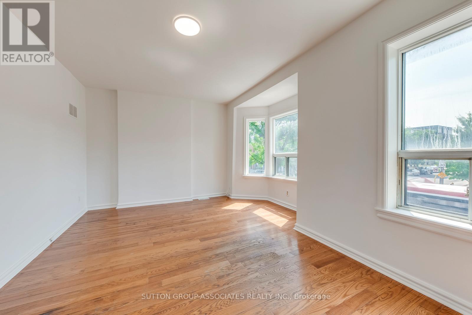 1224 DANFORTH AVENUE