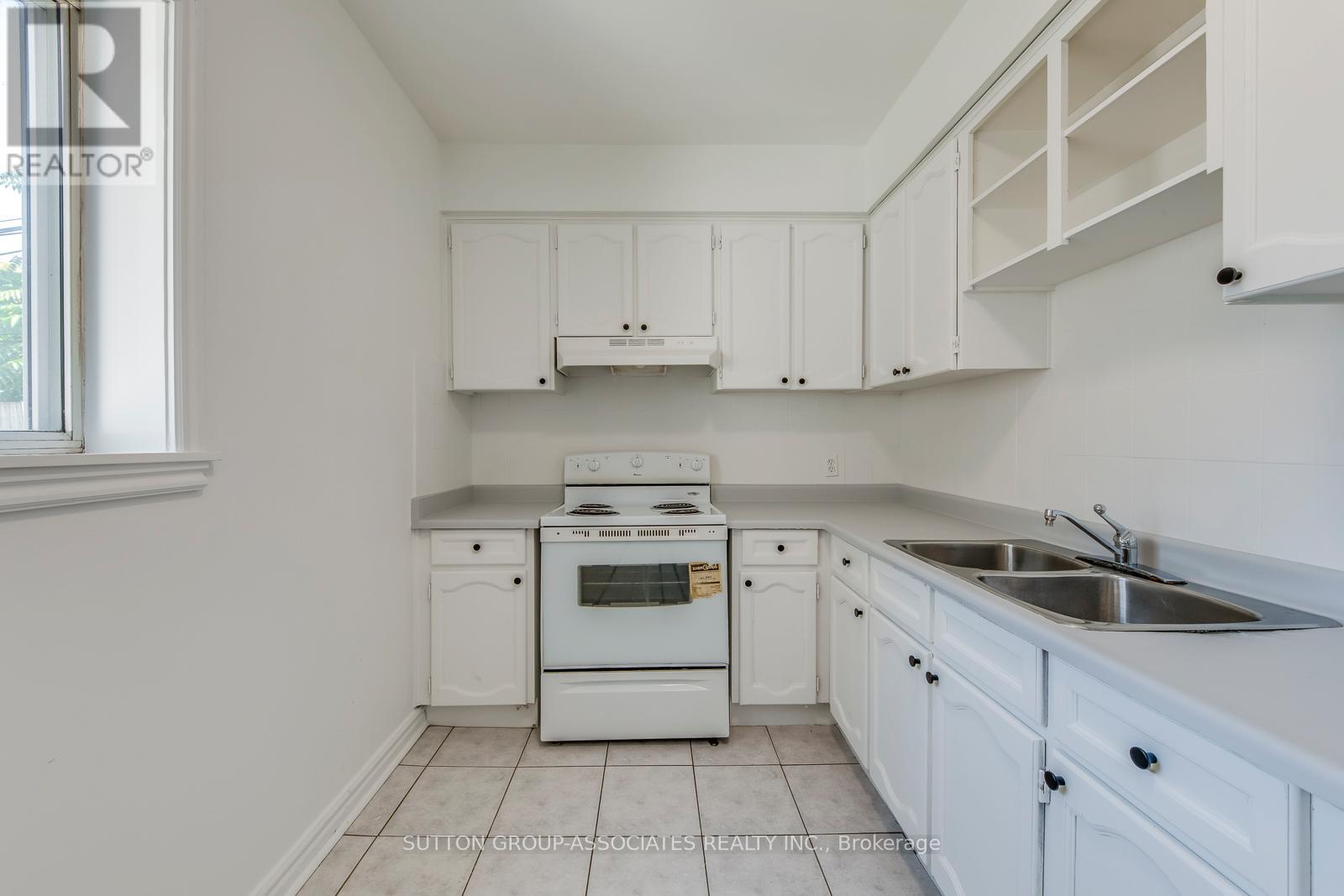 1224 DANFORTH AVENUE