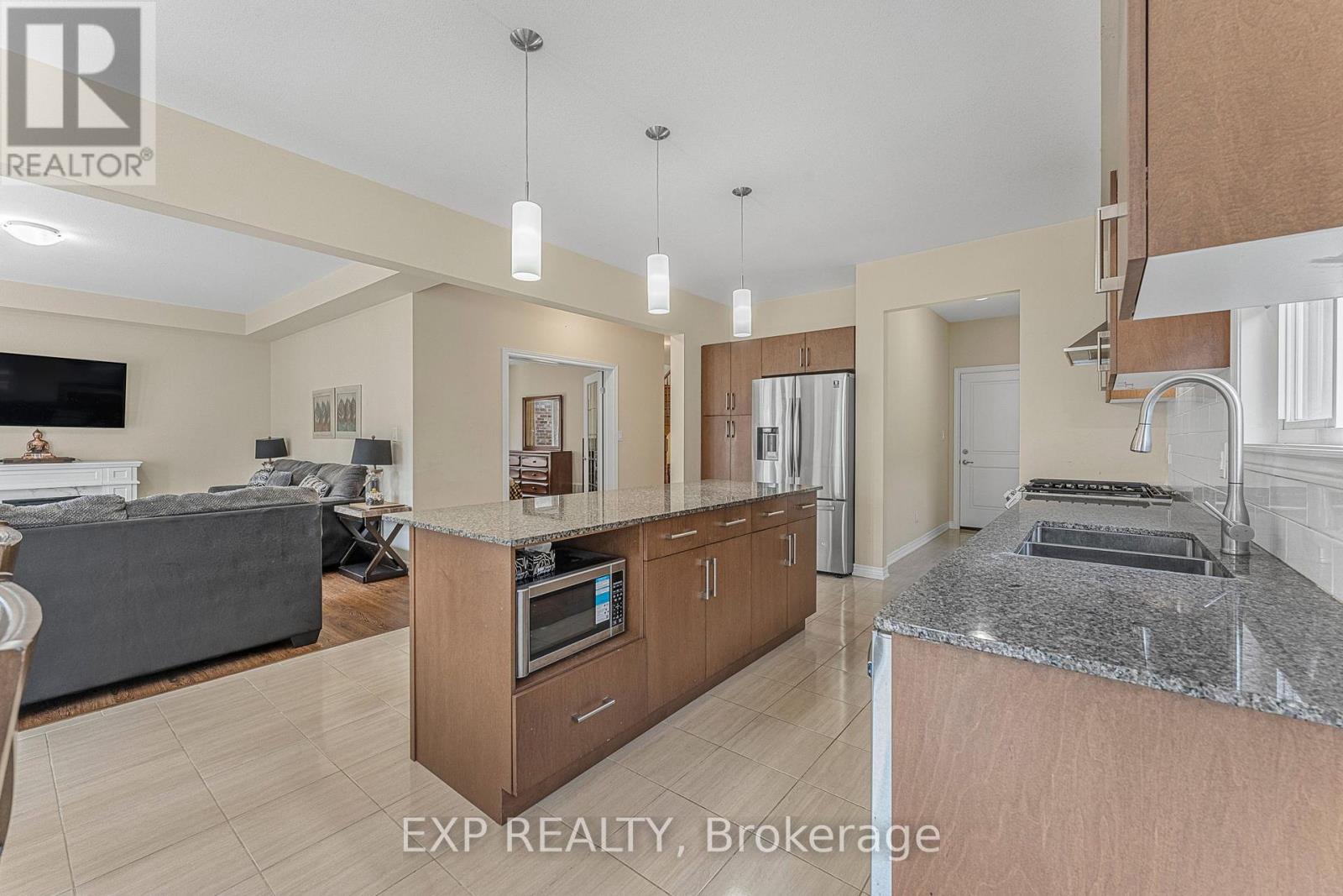 Photo 14 of 125 Monarch Street, Welland ON