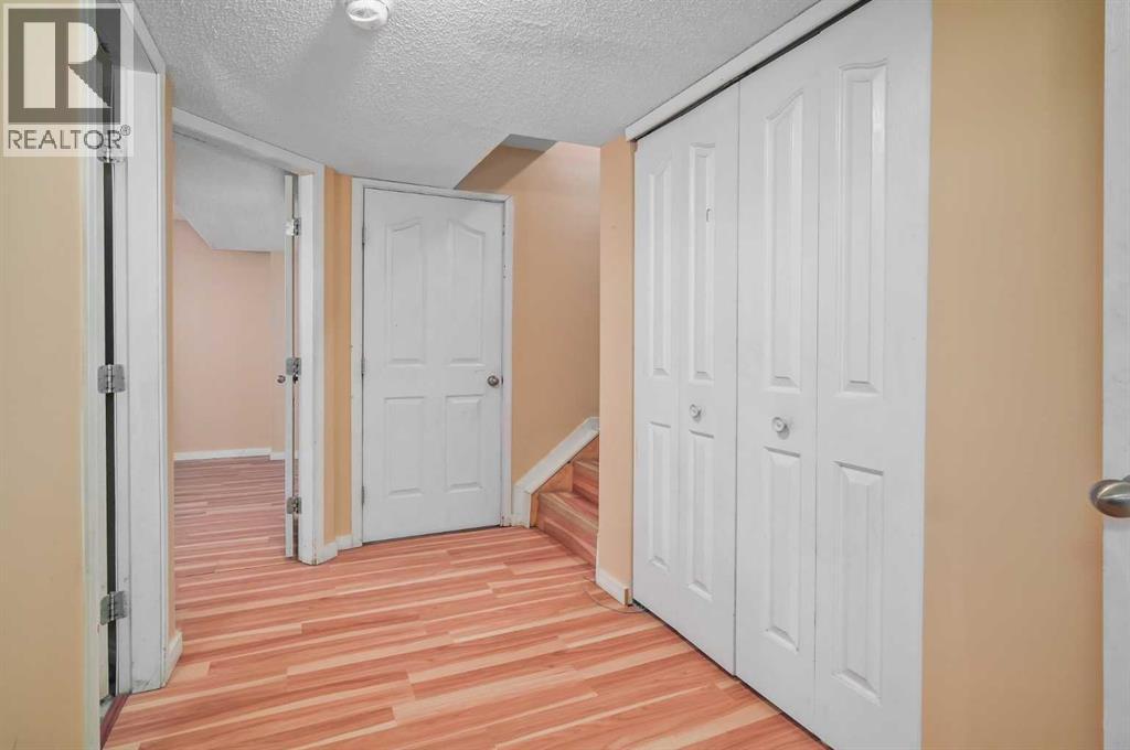 Single Family House for Sale in  Taradale Drive NE Taradale Calgary 