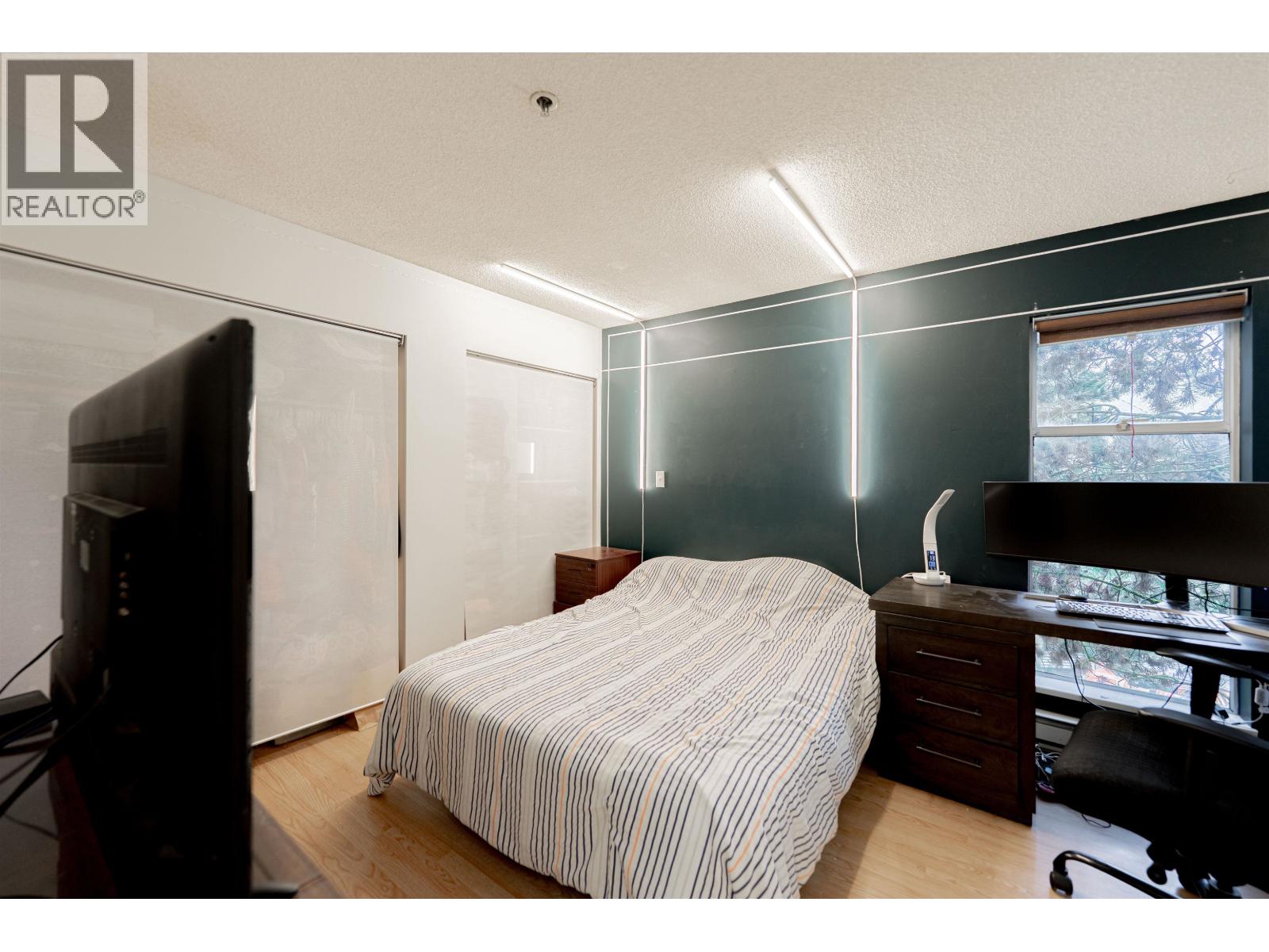 Photo 12 of 21 7345 Sandborne Avenue, Burnaby BC