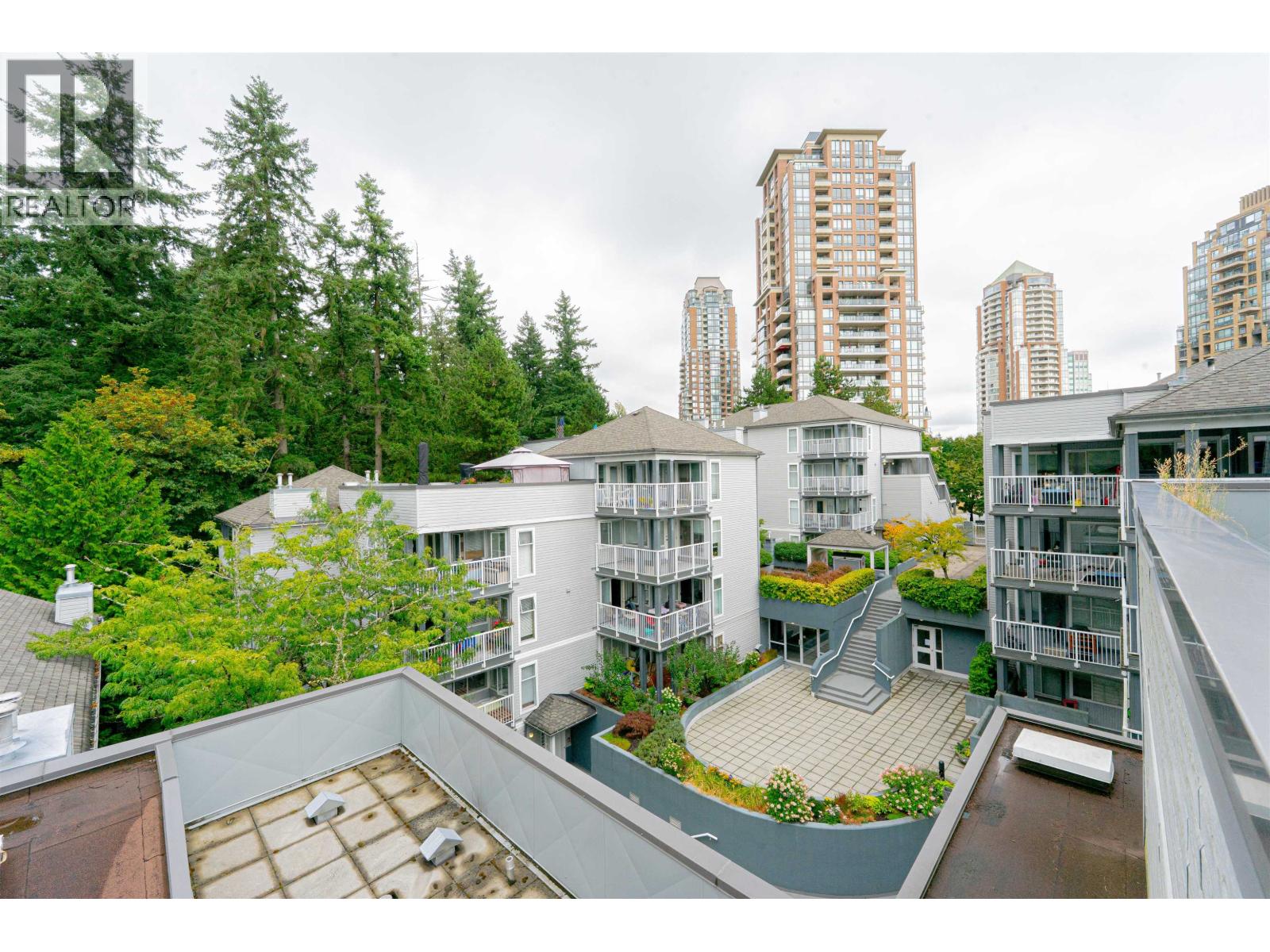 Photo 21 of 21 7345 Sandborne Avenue, Burnaby BC