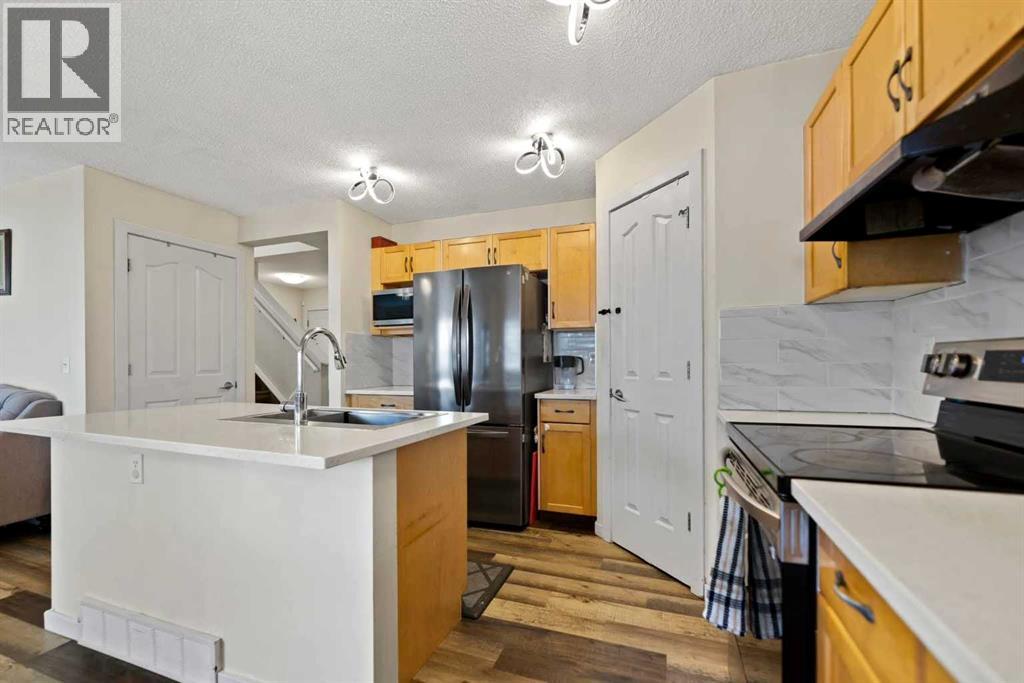 Single Family House for Sale in  Saddlecrest Place Saddle Ridge Calgary 
