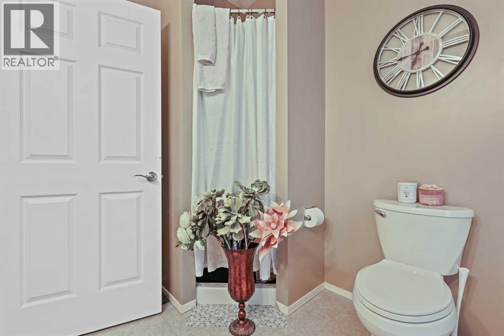 Single Family House Bungalow for Sale in  Signal Hill Lane SW Signal Hill Calgary 
