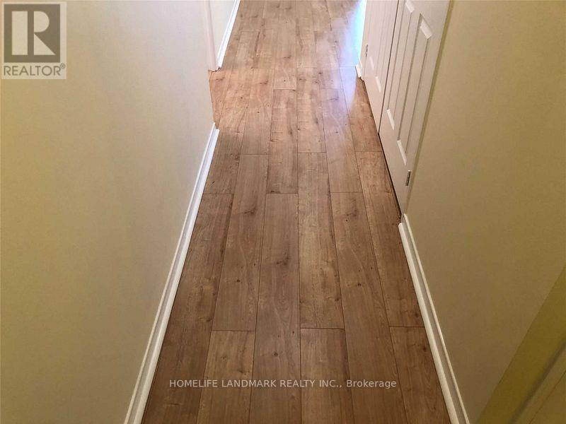Photo 4 of 701 889 Bay Street, Toronto ON