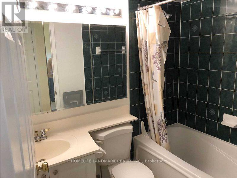 Photo 8 of 701 889 Bay Street, Toronto ON